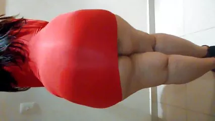 L'appel porn mère et fille de la forêt mène à des aventures sexuelles