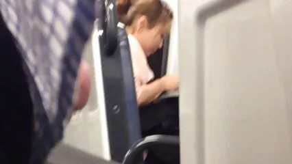 Avantages évidents d'une maman lesbienne porn fille bisexuelle