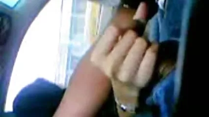 Sans petit ami, tu peux laisser xxx avec sa mere n'importe quelle bite dans ta chatte