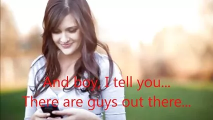 Voici un autre putain de cadeau. maman et fils porn