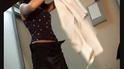 Tu maman et sa fille porn peux embrasser des chaussettes pendant une heure