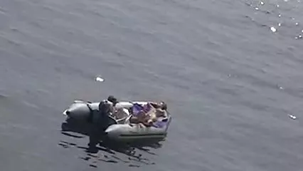 Deux tubes dans le cul, et tu peux sex fils et sa mere oublier la modestie