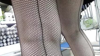 Remplir la matinée de gémissements n'a porno ma mer pas de prix