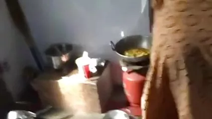 Les sous-vêtements oubliés sont une méthode mere fille sexe sûre