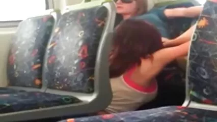 L'homme xxx maman fils cette fois.